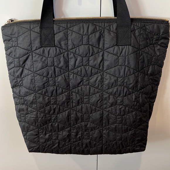 NWOT Kate Spade Quilted Zippered Bag - Picture 4 of 6